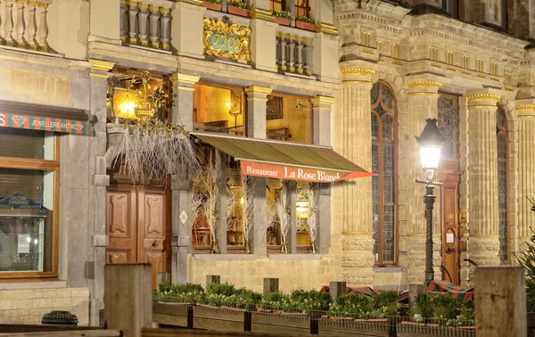 Grand Place preparado para las celebraciones de Navidad — Foto de Stock