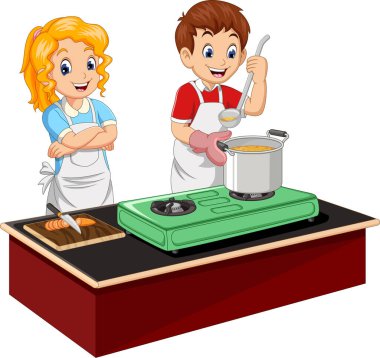 Aşıklar mutfakta yemek pişiriyor.