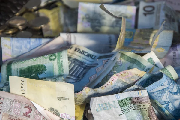 Buitenlands geld collage achtergrond. Bankbiljetten van verschillende landen — Stockfoto