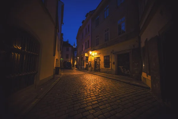 PRAGUE, March 18 :Old city open space of Praque at night, vintage effect on march 18, 2016 in Prague - Czech Republic — Stock Photo, Image