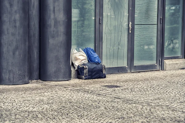 Förlorat bagage på flygplatsen, hdr — Stockfoto