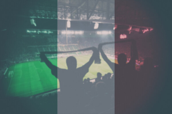 Стадион евро-2016 со смешанным флагом Италии
