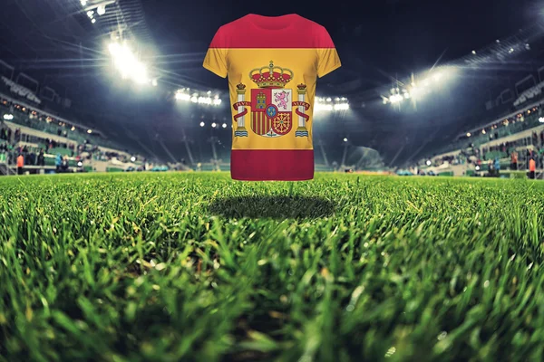 Spanien-flaggstänger på t-shirt på fotbollsstadion — Stockfoto
