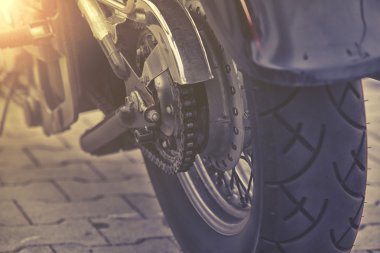 arka zincir ve zincir dişli motosiklet çarkı