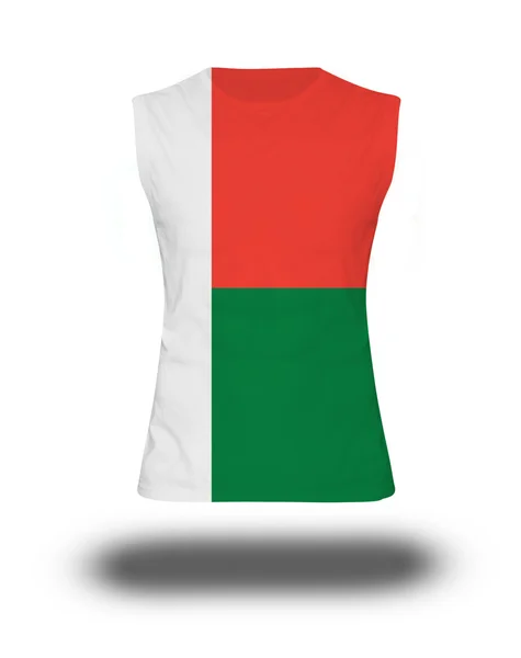 Atletische mouwloos shirt met Madagascar vlag op witte achtergrond en schaduw — Stockfoto