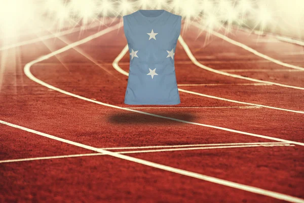 Çizgileri ve Mikronezya bayrak gömlek Kırmızı koşu parkuru — Stok fotoğraf