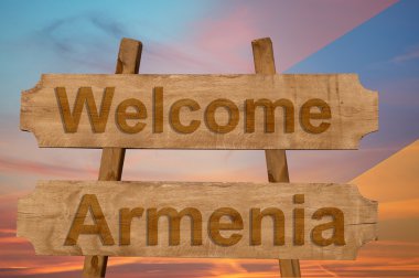 Ermenistan hoş geldiniz şarkı ulusal bayrak harmanlama ile ahşap arka plan üzerinde