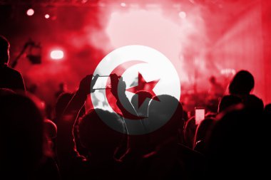  Tunus bayrağı hayranları doğum harmanlama ile canlı müzik konser