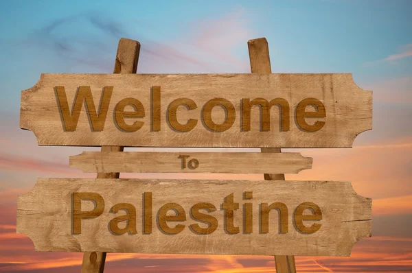 Bem-vindo ao sinal Palestina no fundo de madeira — Fotografia de Stock