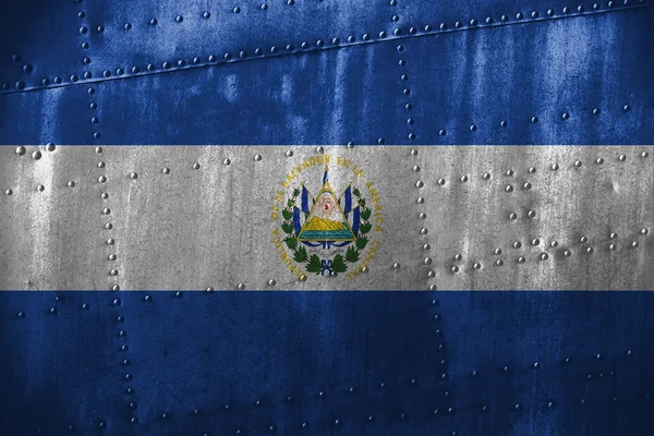 Texutre metallo o sfondo con bandiera El Salvador — Foto Stock