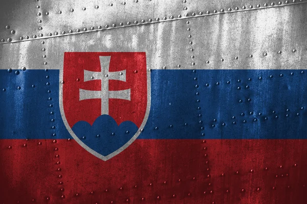 Metall texturen eller bakgrund med Slovakien flagga — Stockfoto