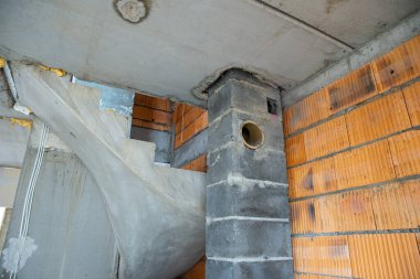 Bir ev inşa etmek, inşaat hatalarının yakın çekimleri