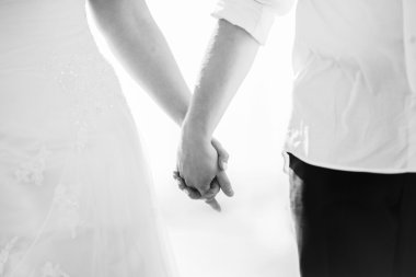 Arkadaşlık ve kadın aşkı kavramı.