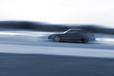 Çok hızlı sürme, Hareket Bulanıklığı drift