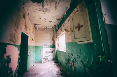 kirli Sanayi Fabrikası kalıntıları