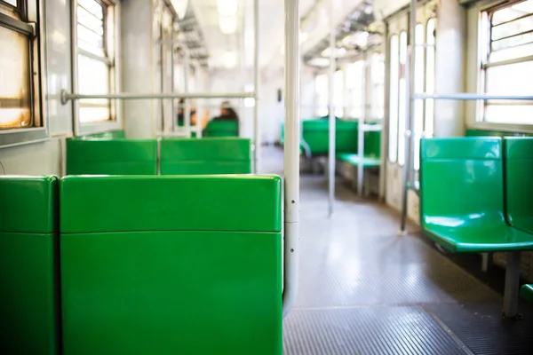 Vecchio vagone della metropolitana all'interno — Foto Stock