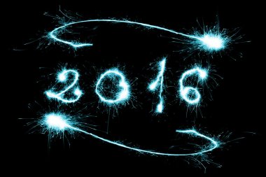 Mavi 2016 ışıltı havai fişek ile yazılı