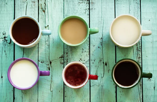 Tazas de café, té y jugo —  Fotos de Stock