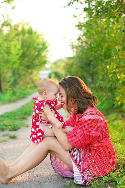 Young mother with her toddler child — Stock Photo, Image