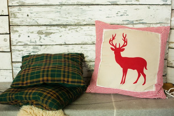 Christmas decorated interior room with pillows — Stock Photo, Image