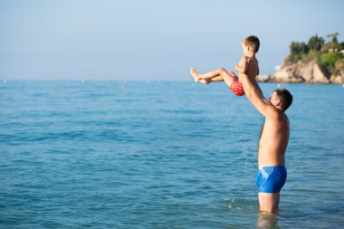 Aile eğlenceli tatil