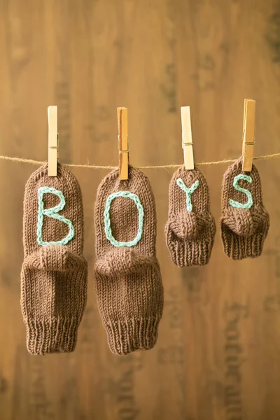 Calcetines hechos a mano con el signo de los niños —  Fotos de Stock