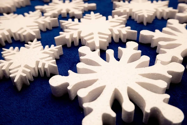 Una Gran Cantidad Copos Nieve Espuma Blanca Decoración Año Nuevo — Foto de Stock