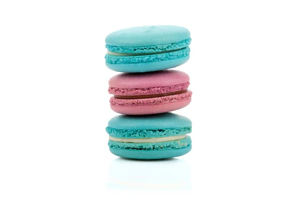 Three delicious red and green colored macaroons isolated — Stock Photo, Image