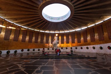 Sonsuz alev Mamayev Kurgal Memorial kompleksi, Volgograd