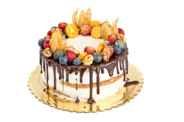 Naked cake met vruchten geïsoleerd op wit — Stockfoto
