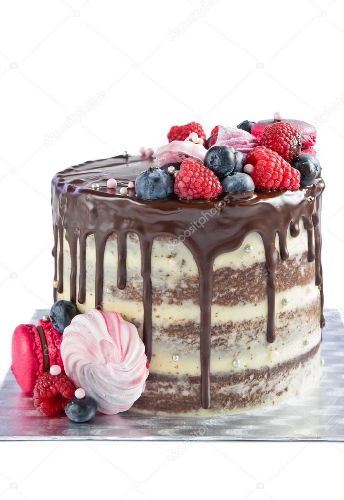 Cake with chocolate and berries