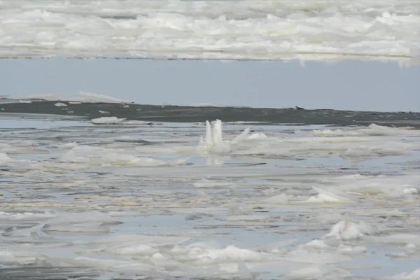 Débris de glace du fleuve Mississippi - Minnesota — Photo