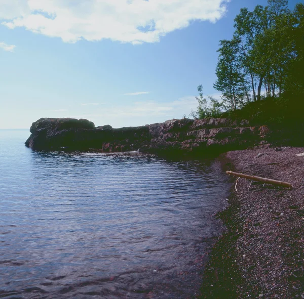 Uma enseada cênica no lago superior em Minnesota — Fotografia de Stock