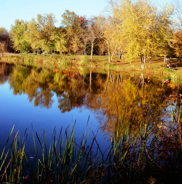 Lake kleuren Promenade — Stockfoto