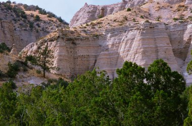 Escarpments ve Evergreens-Tent Rocks Ulusal Anıtı, yeni Meksika