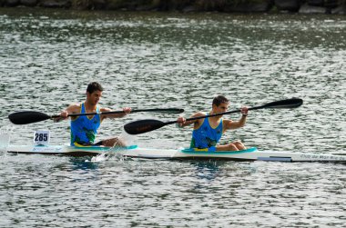 Lerez nehri kano maratonu (İspanya)