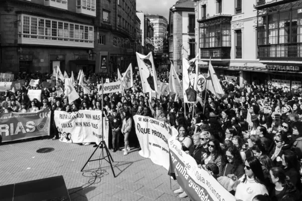 Pontevedra สเปน นาคม 2019 การสาธ ตสตร านการทาร ณกรรมและการป องก สตร — ภาพถ่ายสต็อก