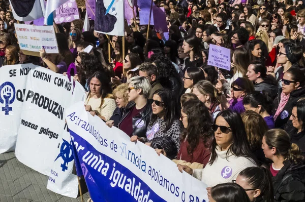 Pontevedra Hiszpania Marca 2019 Demonstracja Feministyczna Przeciwko Nadużyciom Obronie Praw — Zdjęcie stockowe