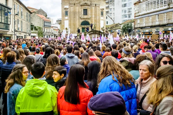 Pontevedra スペイン 2019年3月8日 虐待と女性の権利の擁護に対するフェミニストのデモ — ストック写真