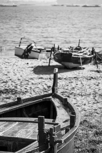 Isla Arosa Φεβρουαριου 2019 Μικρό Αλιευτικό Σκάφος Αγκυροβολημένο Κοντά Μικρό — Φωτογραφία Αρχείου