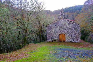 Capilla do Pego, in Cerdedo, Galicia (Spain) of profane origin. Work of the community raised to celebrate in it the annual meetings of Ash Wednesday to choose the defender of the town.