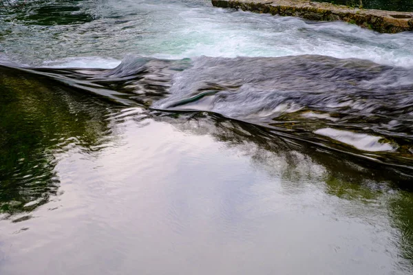 Whirlpools Und Kleine Wasserfälle Fluss Tamuxe Rathaus Von Rosal Galicien — Stockfoto