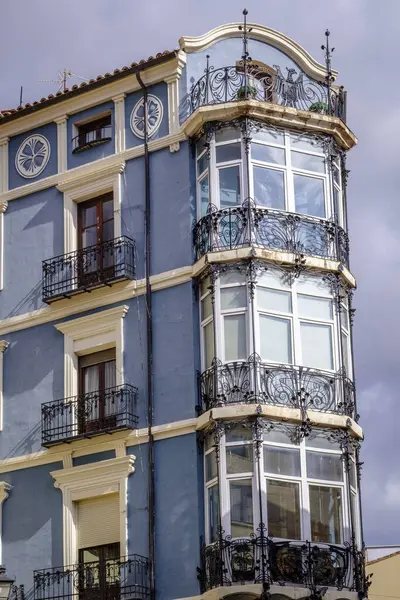 Fachada Edificio Modernista Ciudad Teruel España —  Fotos de Stock