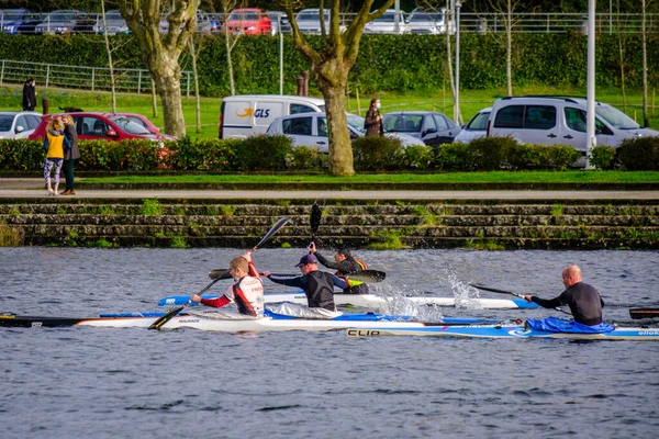 Pontevedra Spanje Februari 2021 Atleten Kano Wateren Van Rivier Lerez — Stockfoto