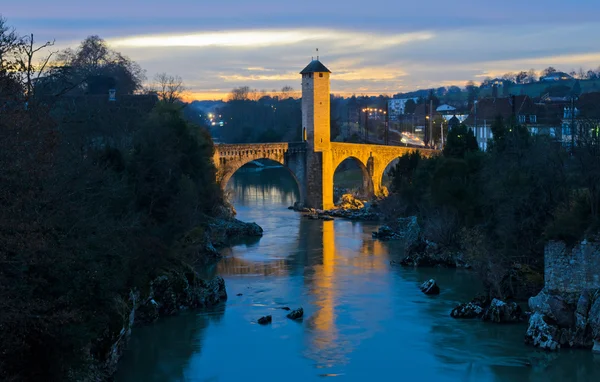 Mittelalterliche Brücke — Stockfoto