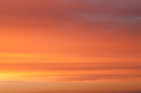 Güneşli Gökyüzü