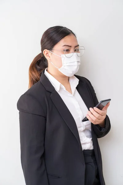 Ασιάτισσες Που Φορούν Χειρουργική Μάσκα Προσώπου Για Την Πρόληψη Της — Φωτογραφία Αρχείου