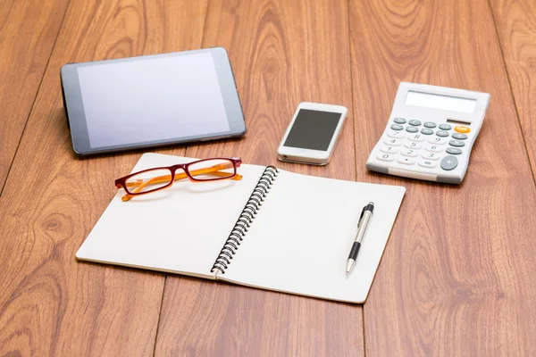 Blank ring binder notebook on wood background — Stock Photo, Image