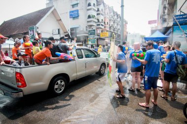 Chiang Mai Tayland-Nisan 13:Chiang mai Songkran Festivali. Forei
