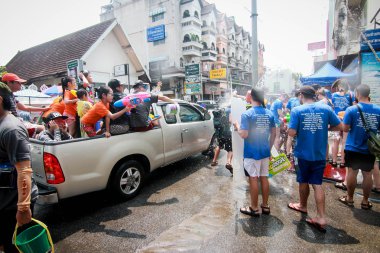 Chiang Mai Tayland-Nisan 13:Chiang mai Songkran Festivali. Forei